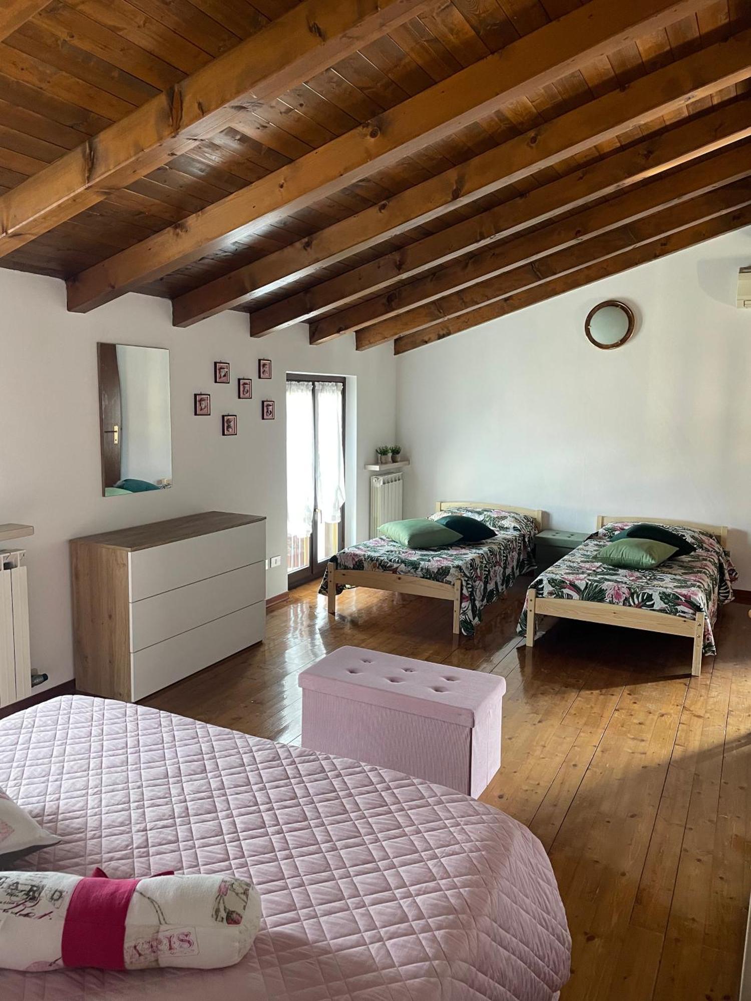 Vila Casa Giulia Monzambano Exteriér fotografie